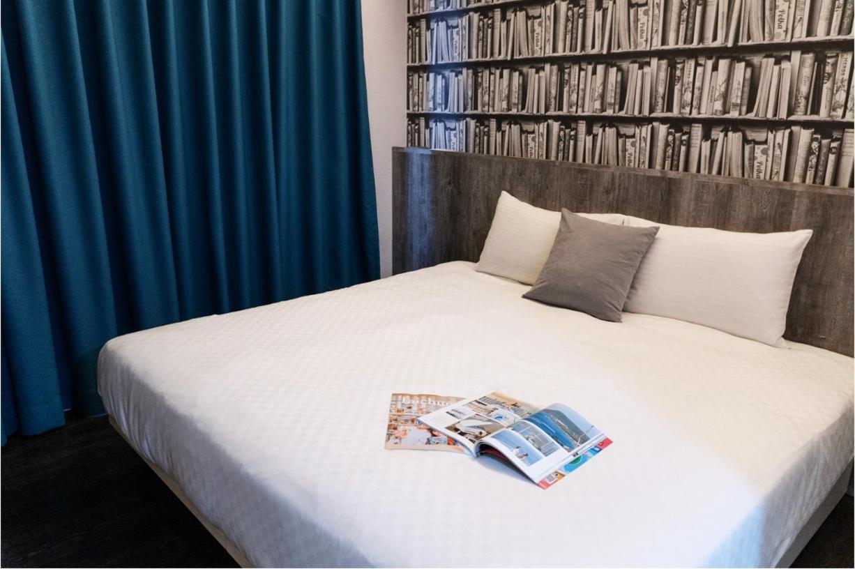 Talmud Hotel Gongyuan Taichung Luaran gambar